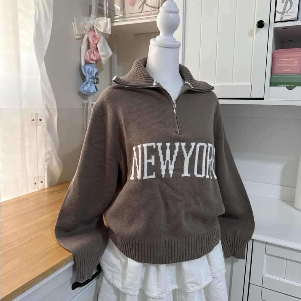 Hollister Brown Half-Zip Sweater with White NEWYORK Script Size XS
